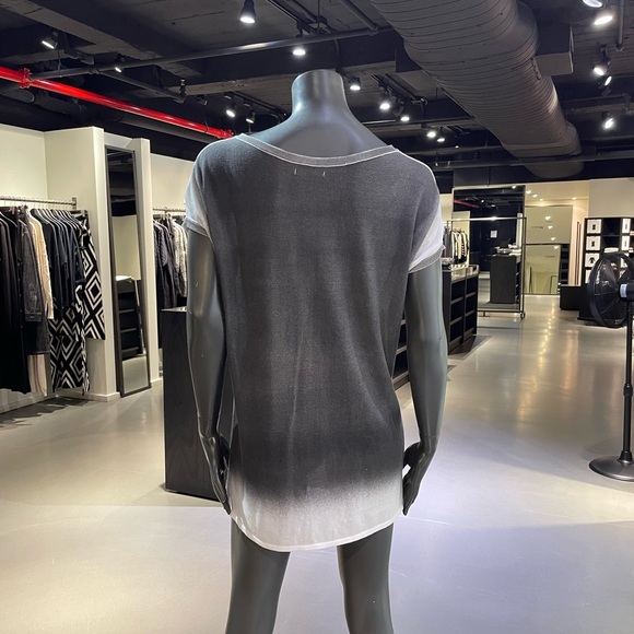 Sarah Pacini Light Gray and White Sweater - Picture 3 of 4